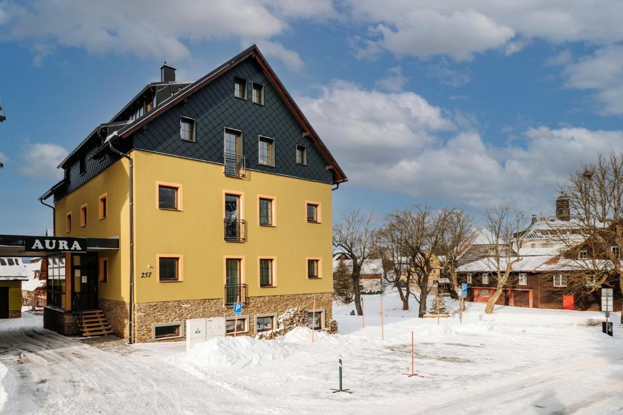 Appartamento Aura III Boží Dar Esterno foto